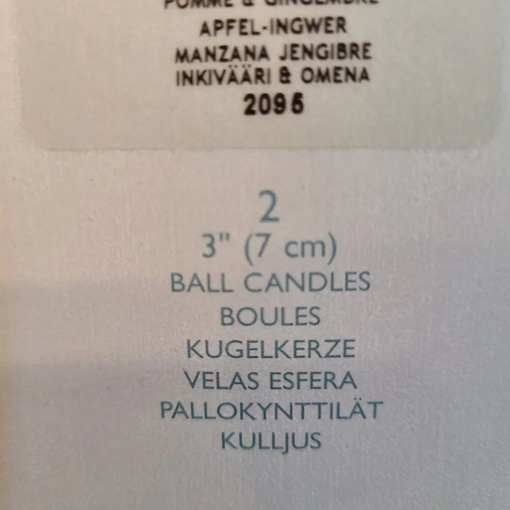 PartyLite Ball Candles 3" Ginger Apple Scent Round Ball Two In Original Box - Picture 10 of 10